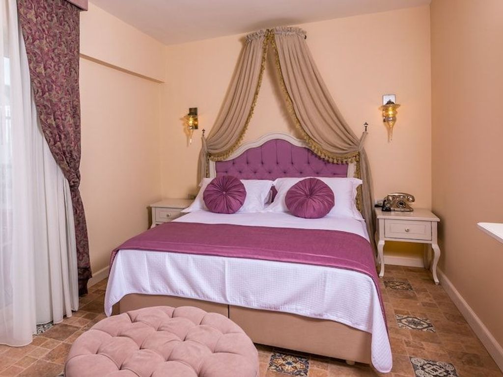 Kahveci Alibey Hotel Luxury Concept