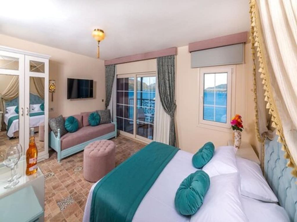 Kahveci Alibey Hotel Luxury Concept