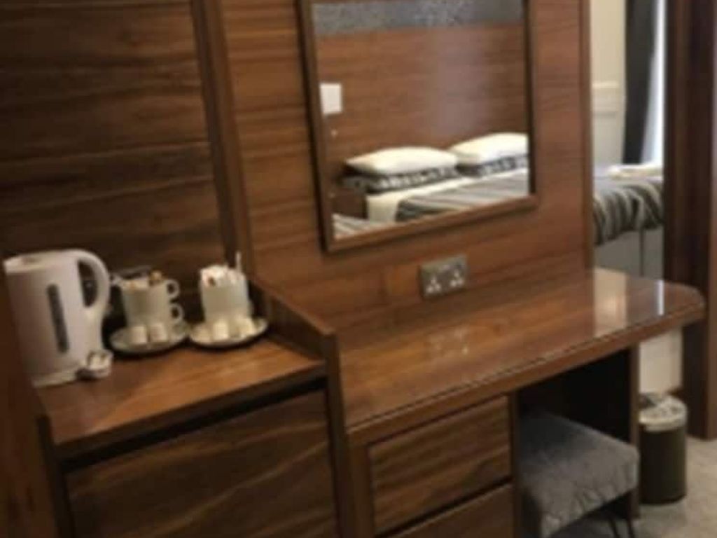 Leisure Inn Hotel