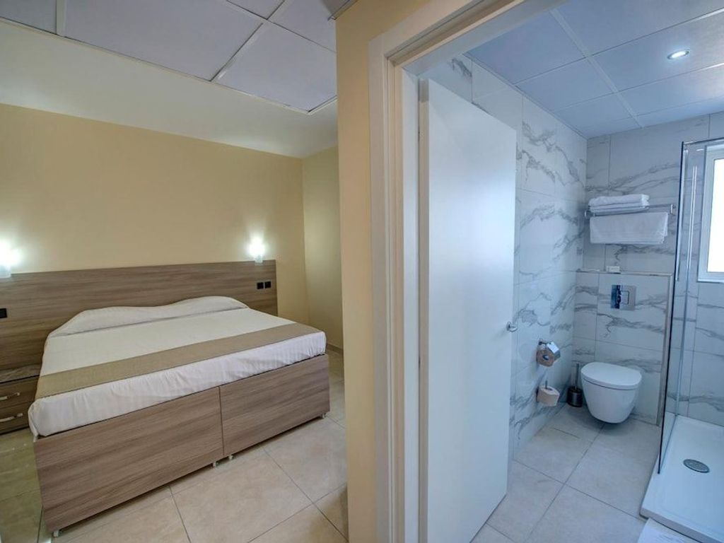 Allegro Hotel