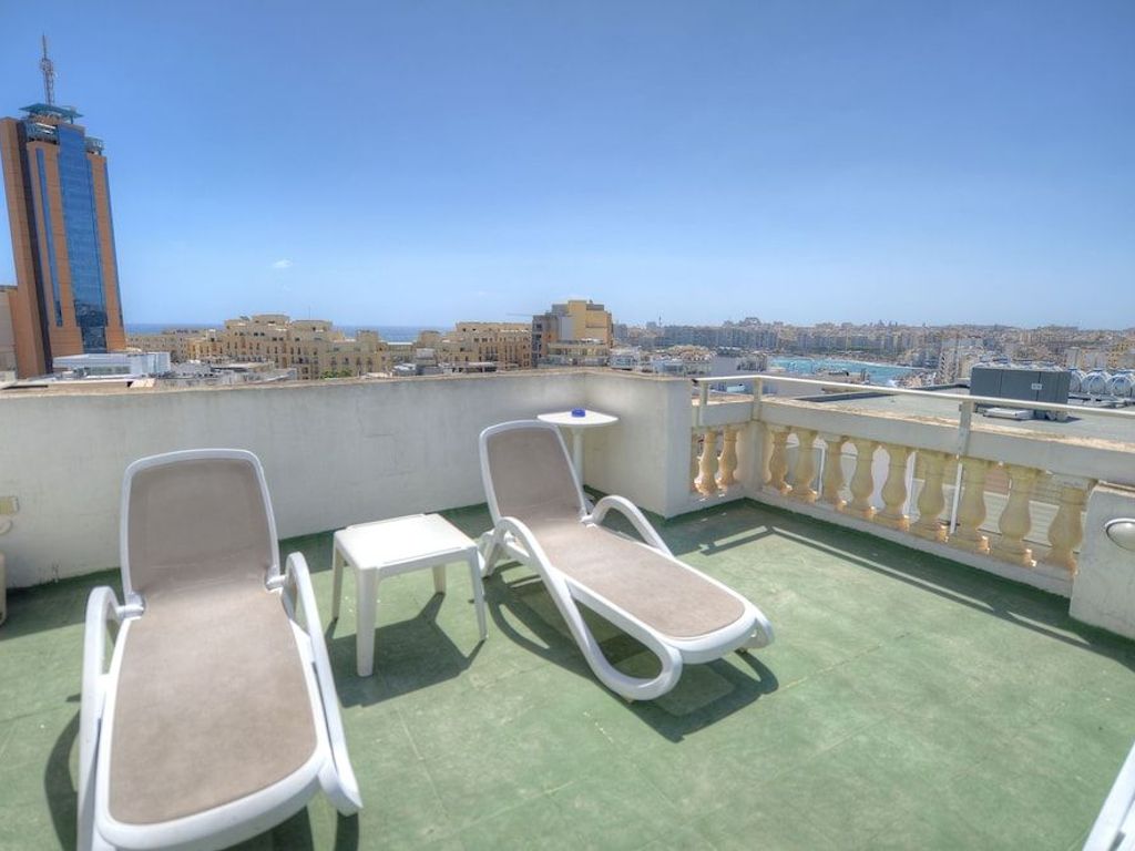 Allegro Hotel