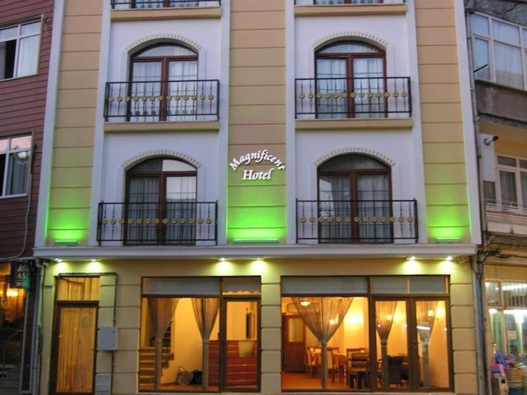 Magnificent Hotel