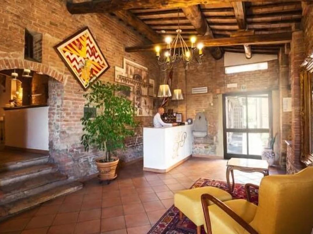 Hotel Porta Romana di Luce Hotels