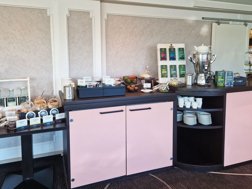 Garner Hotel HAMBURG - WANDSBEK MARKTPLATZ by IHG