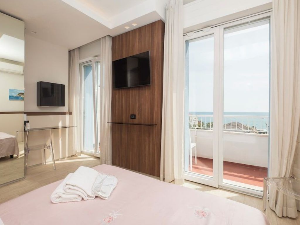 Hotel Mondial