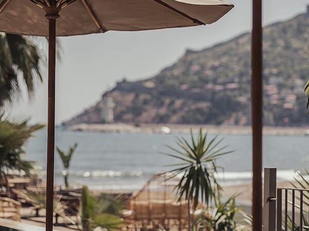 Sun Hotel by En Vie Beach - Adults Only
