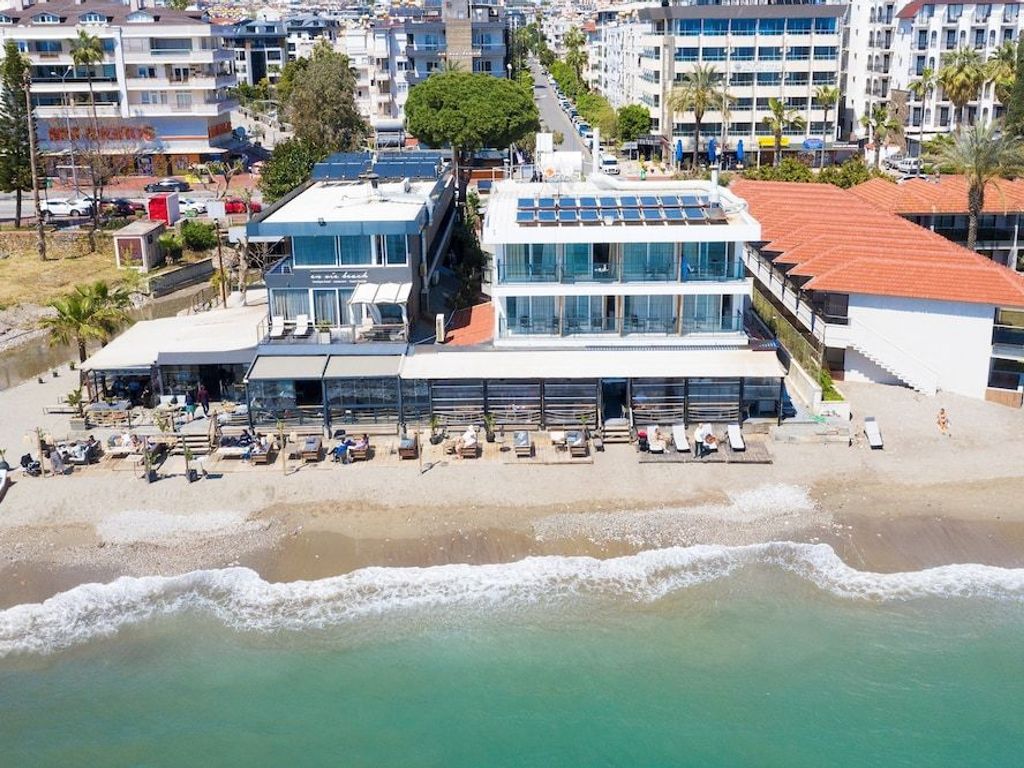Sun Hotel by En Vie Beach - Adults Only
