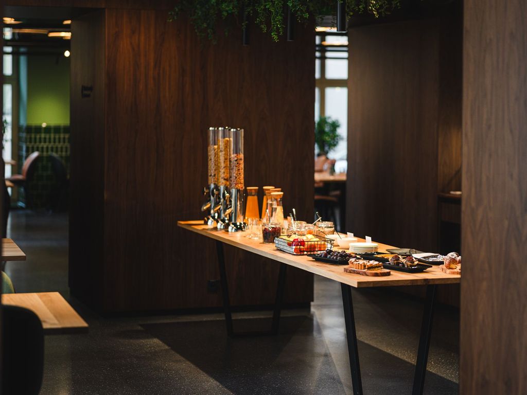 Entre Hotel (dawniej Hotel Wroclaw)