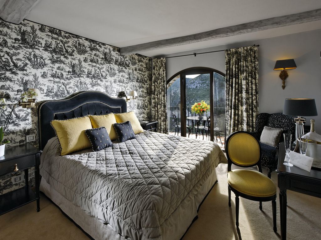 Chateau Eza
