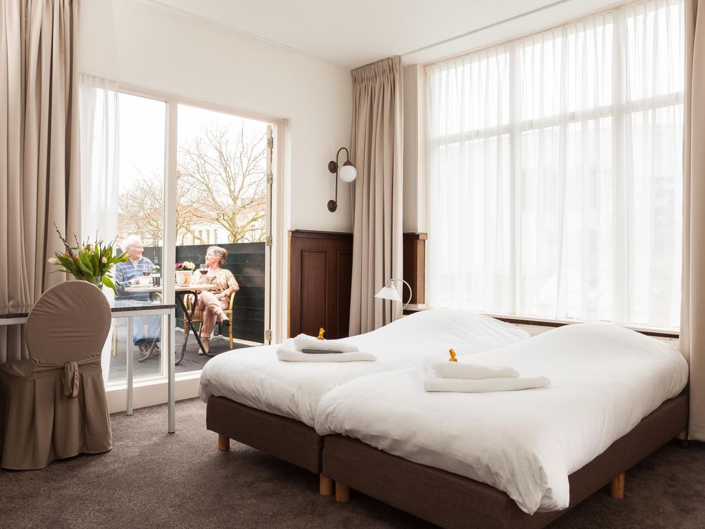 Hotel Stad en Land