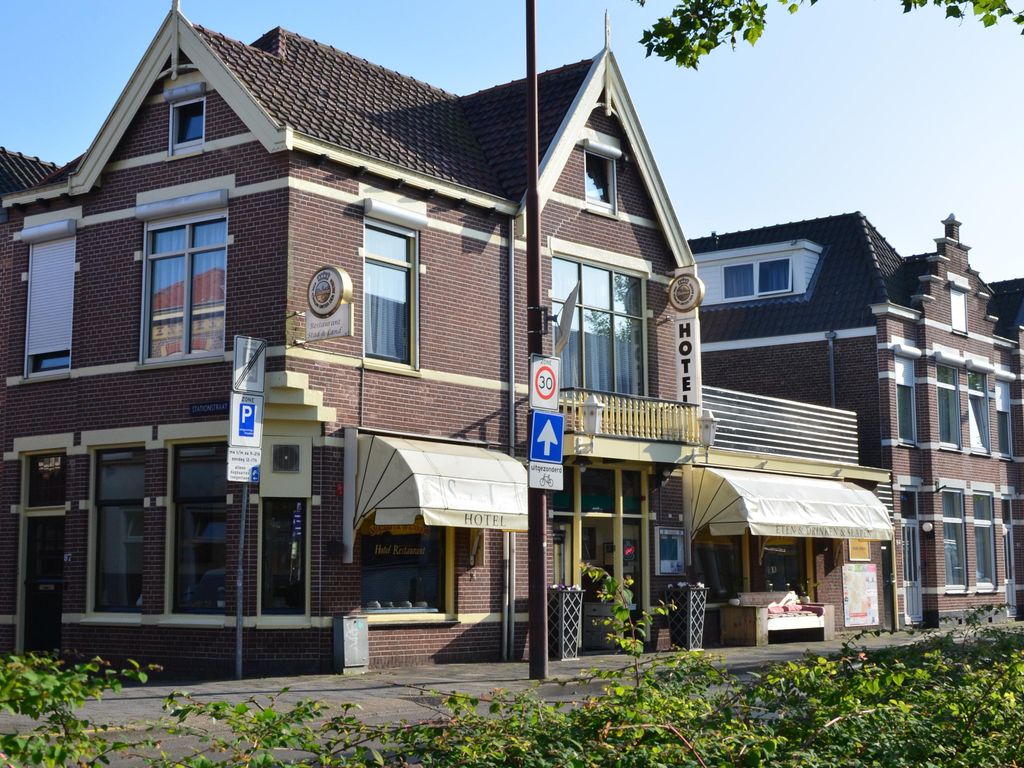 Hotel Stad en Land