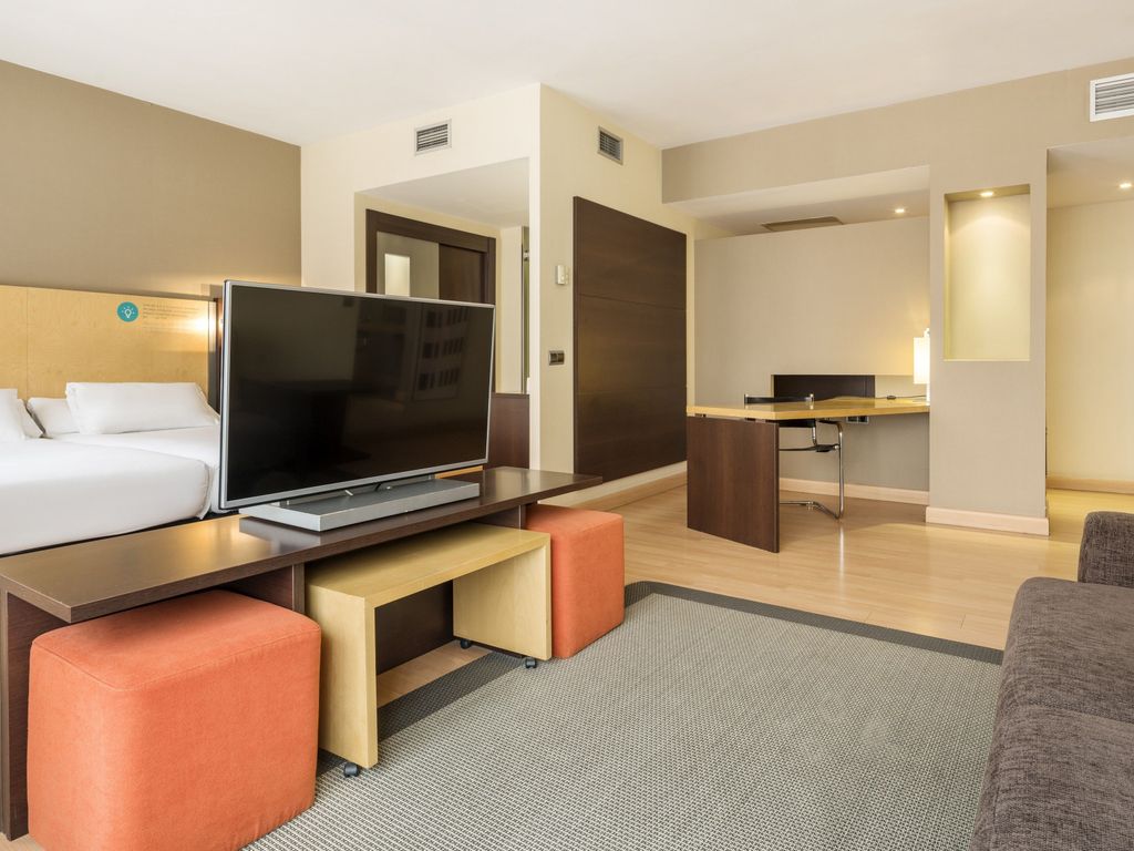 Ilunion Suites Madrid