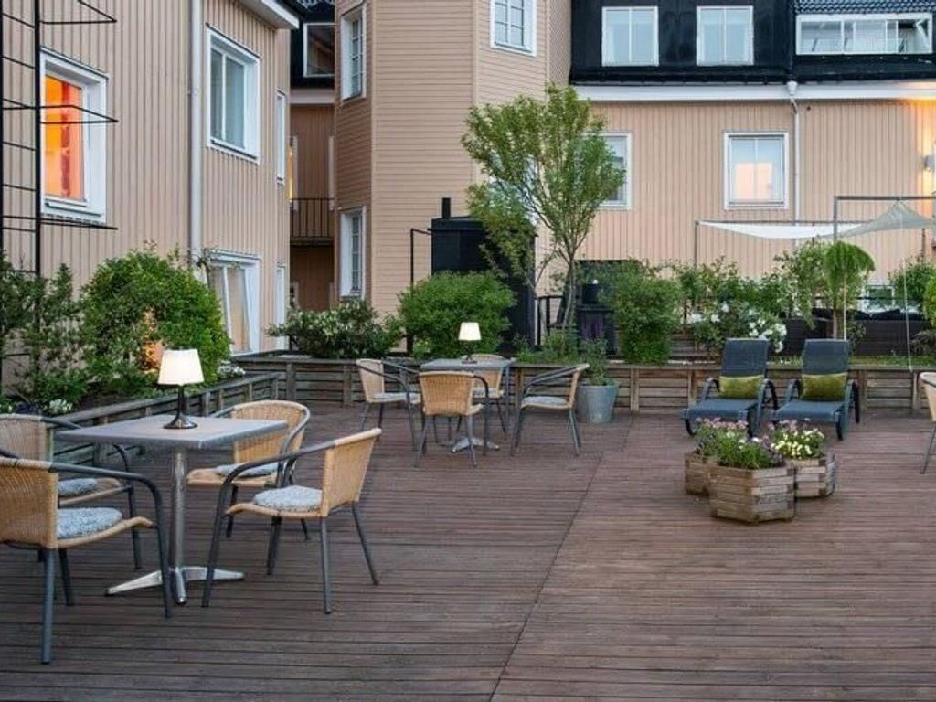 Home Hotel Cardinal