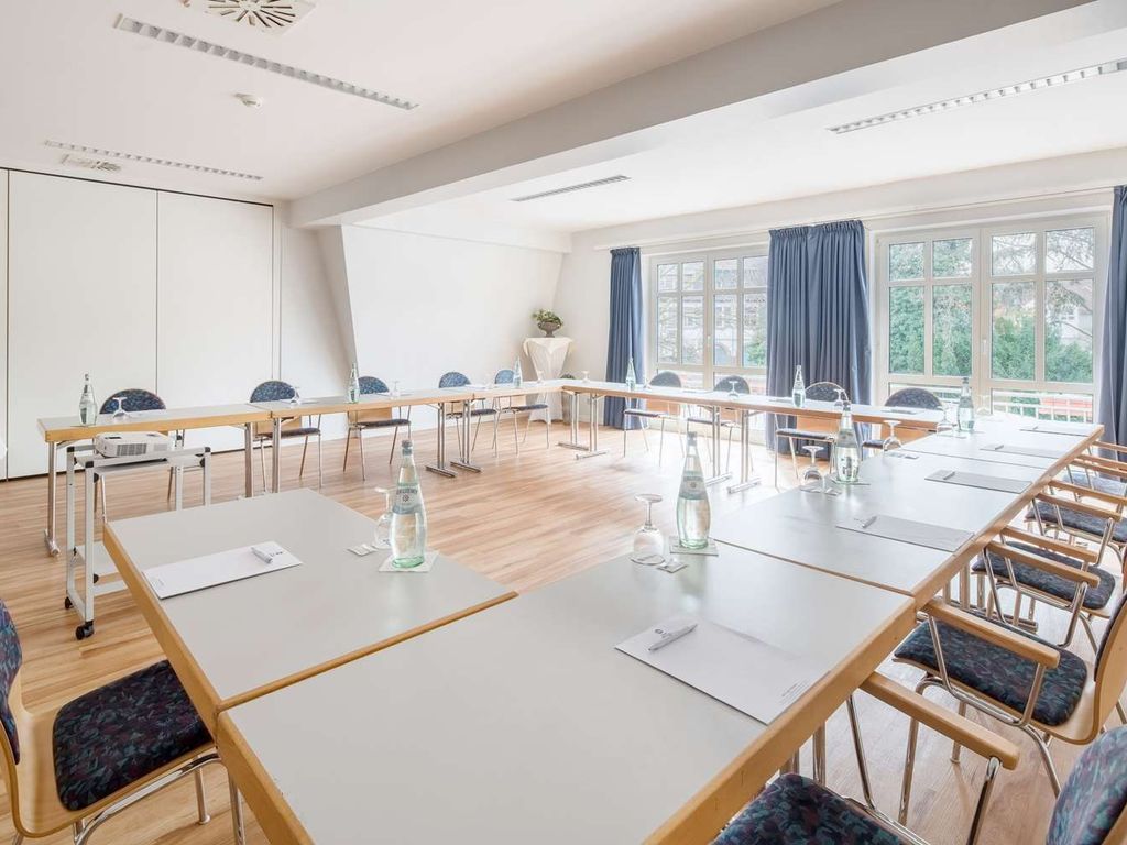 Best Western Wein - und Parkhotel