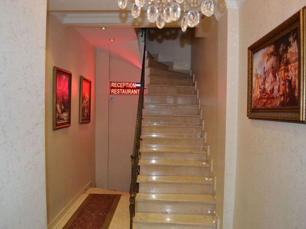 New Fatih Hotel
