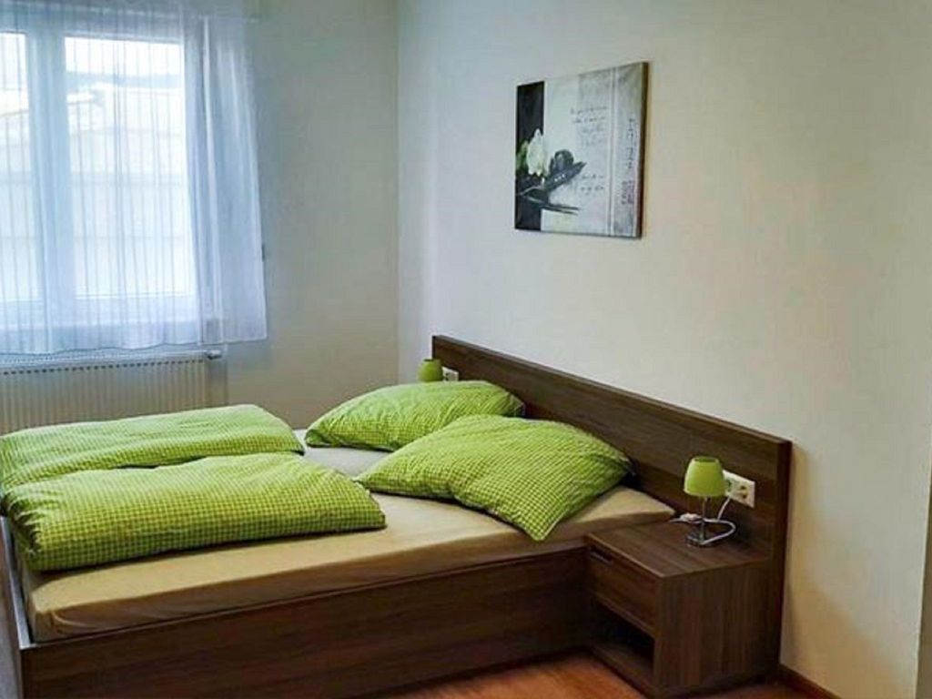 EaZy Hostel