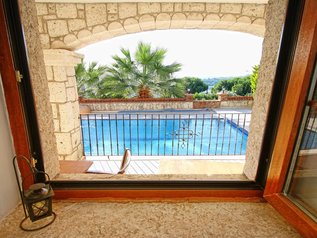 Pasha Port Hotel & Restaurant