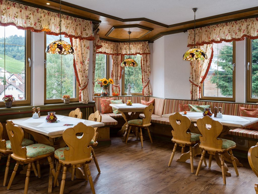 Rebstock Weinhotel