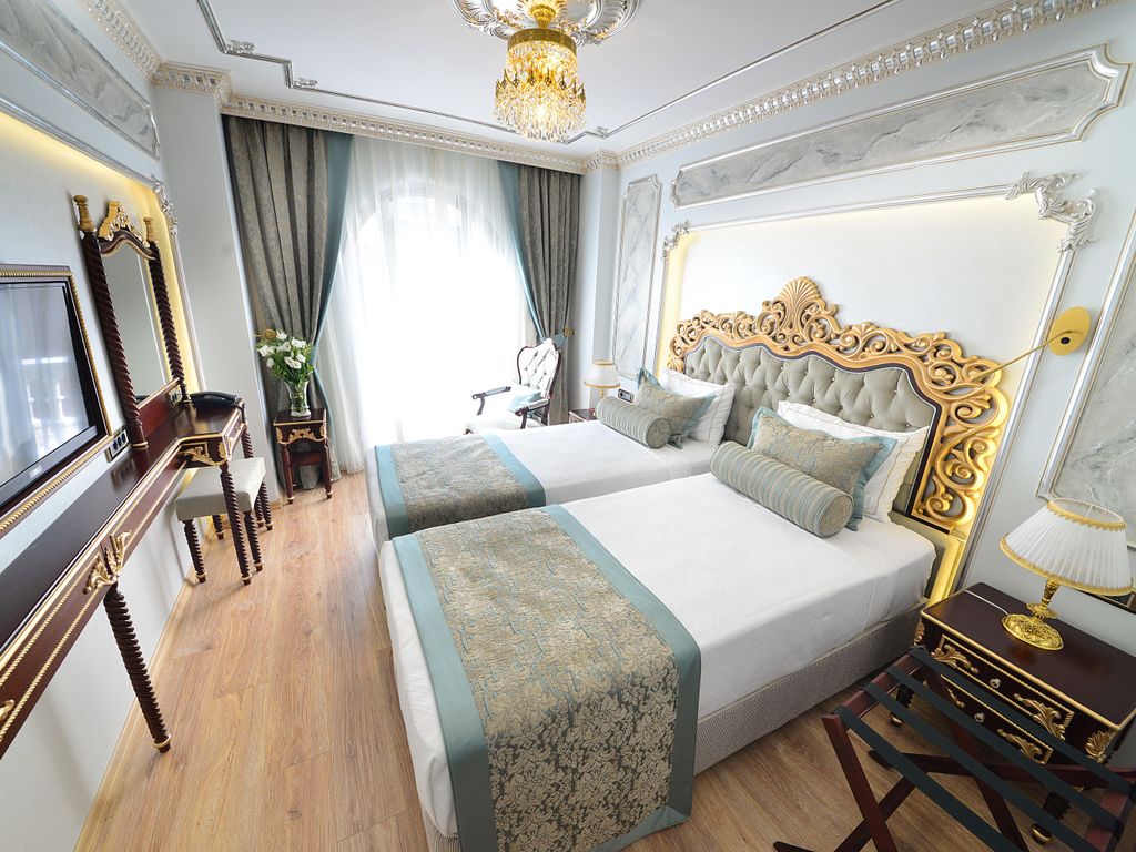 Golden Taha Hotel