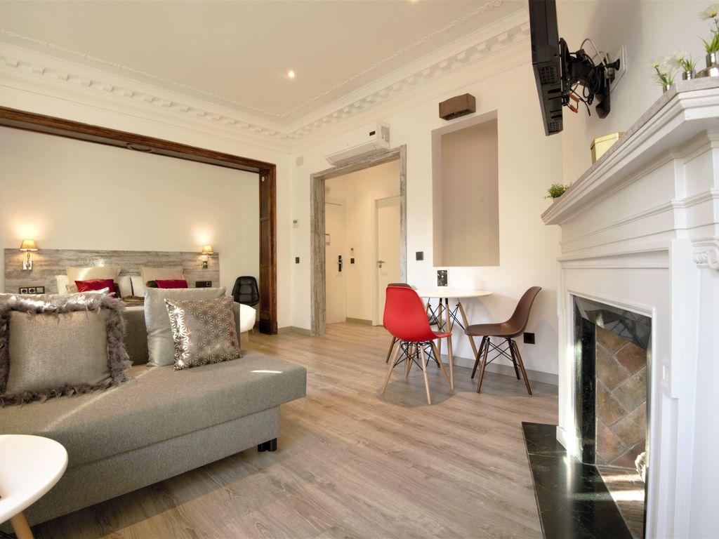 DreamKeys Apartments & Suites