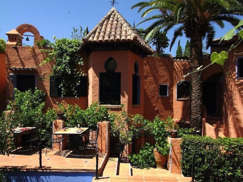 Amanhavis Hotel