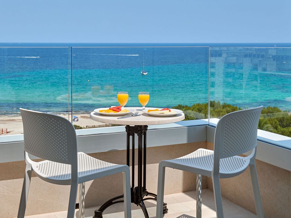 Hipotels Bahia Grande Aparthotel