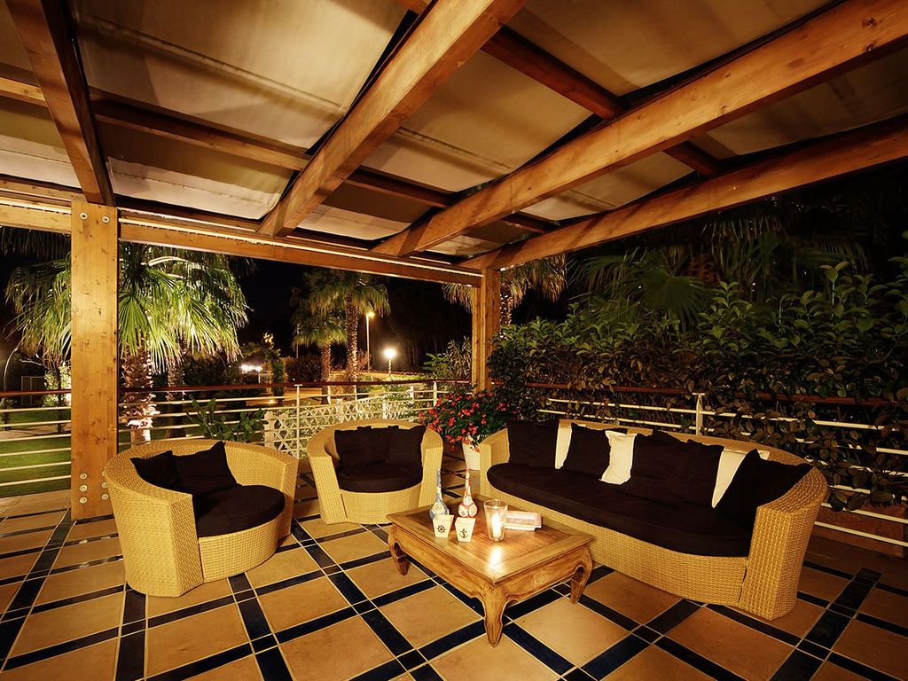 Esplanade Boutique Hotel