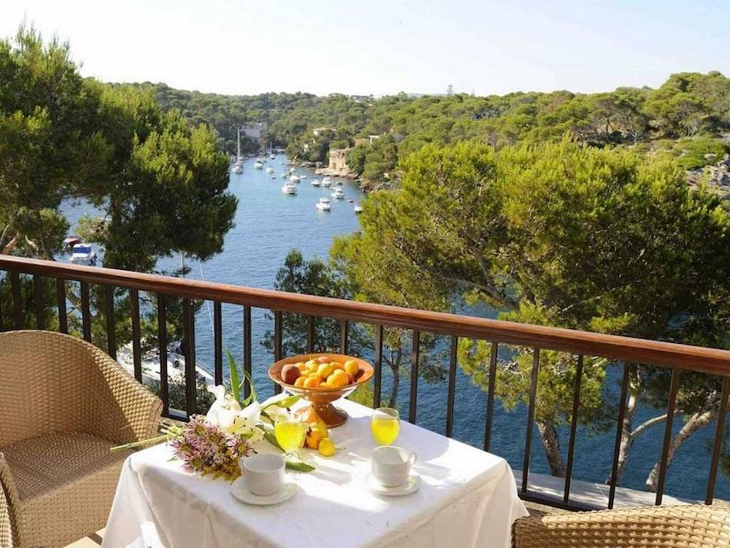 Apartamentos Cala Figuera