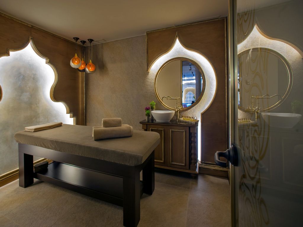 Romance Istanbul Hotel