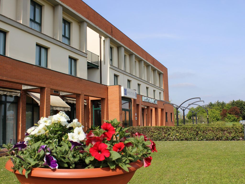 Meditur Hotel Pisa