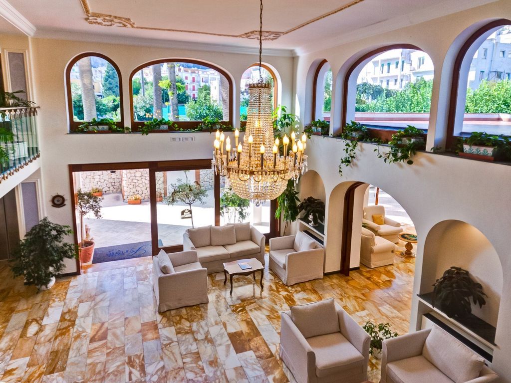 Hotel Syrene