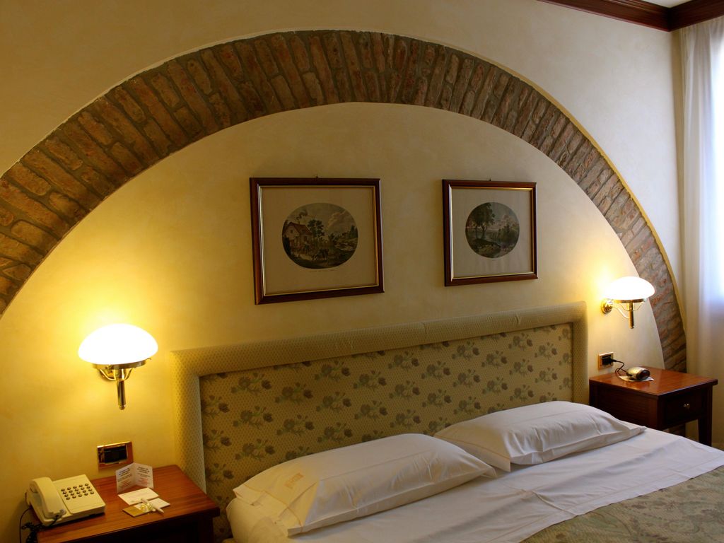 Phi Hotel Dei Medaglioni