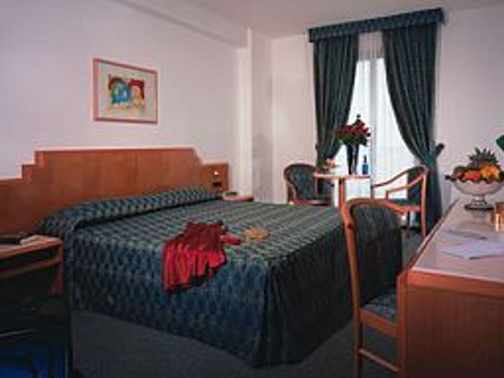 Miceneo Palace Hotel