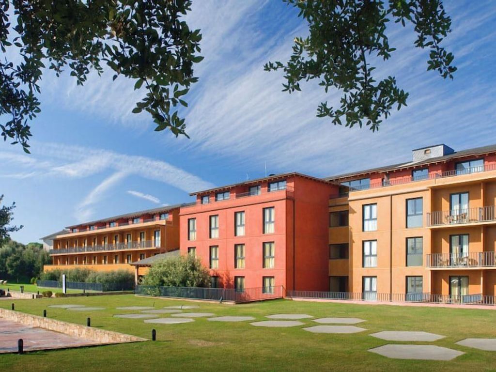 Montanyá Hotel