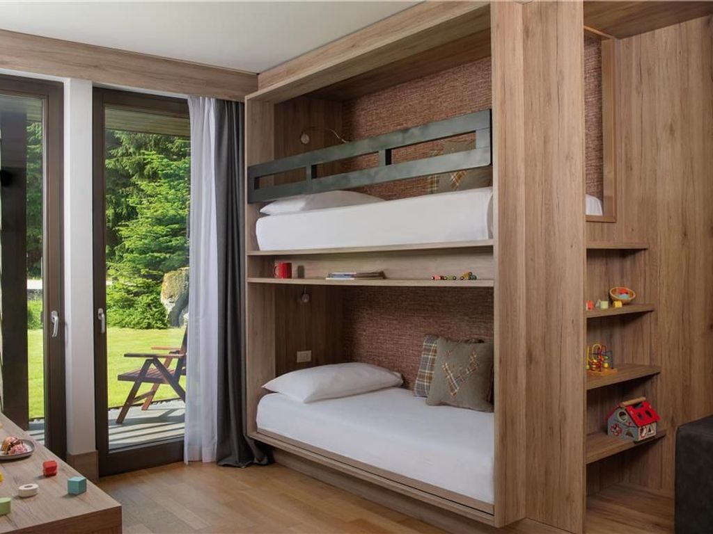 NH Collection Mirtillo Rosso Family Hotel