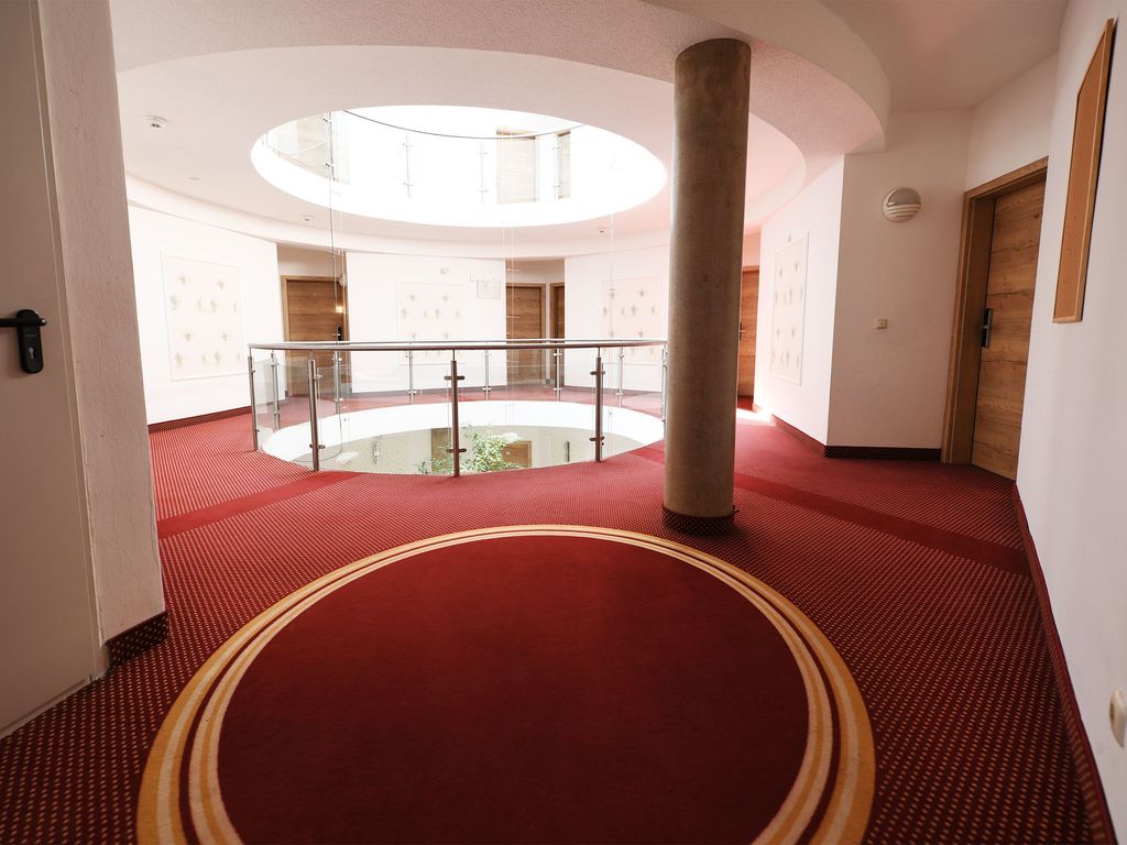 Best one Hotel