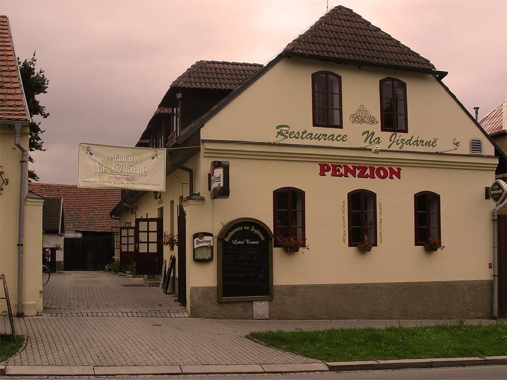 Penzion Na Jizdarne