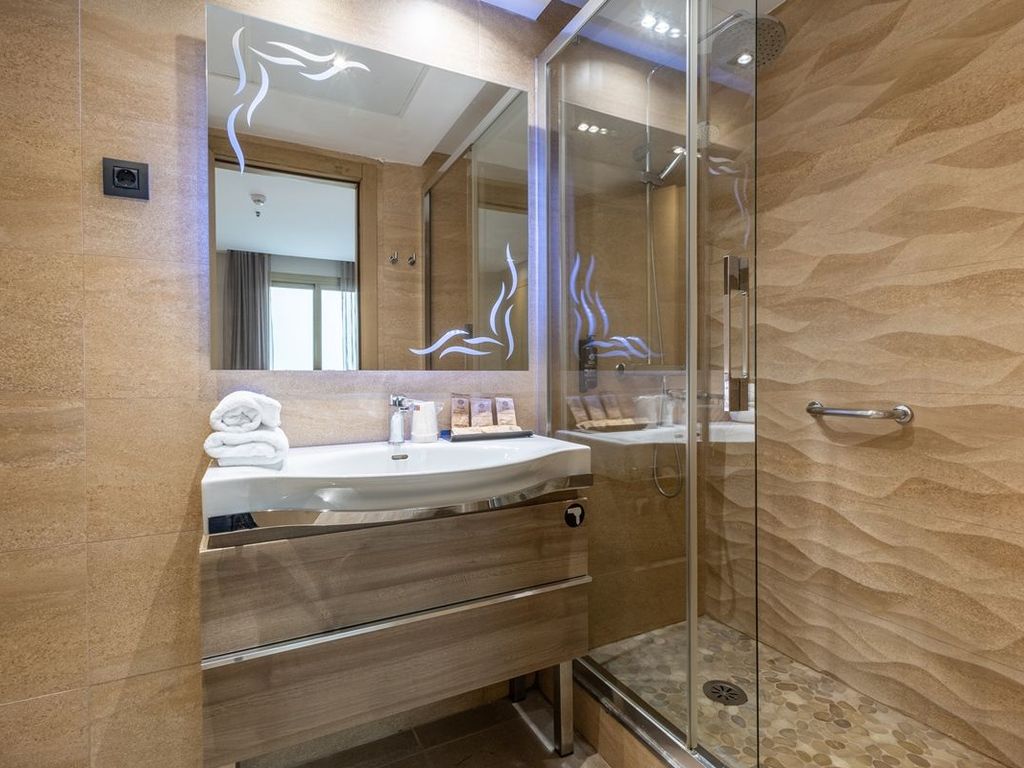 GRAN HOTEL BARCINO - 4* superior