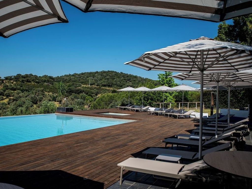 Horta da Moura by WOT Signature