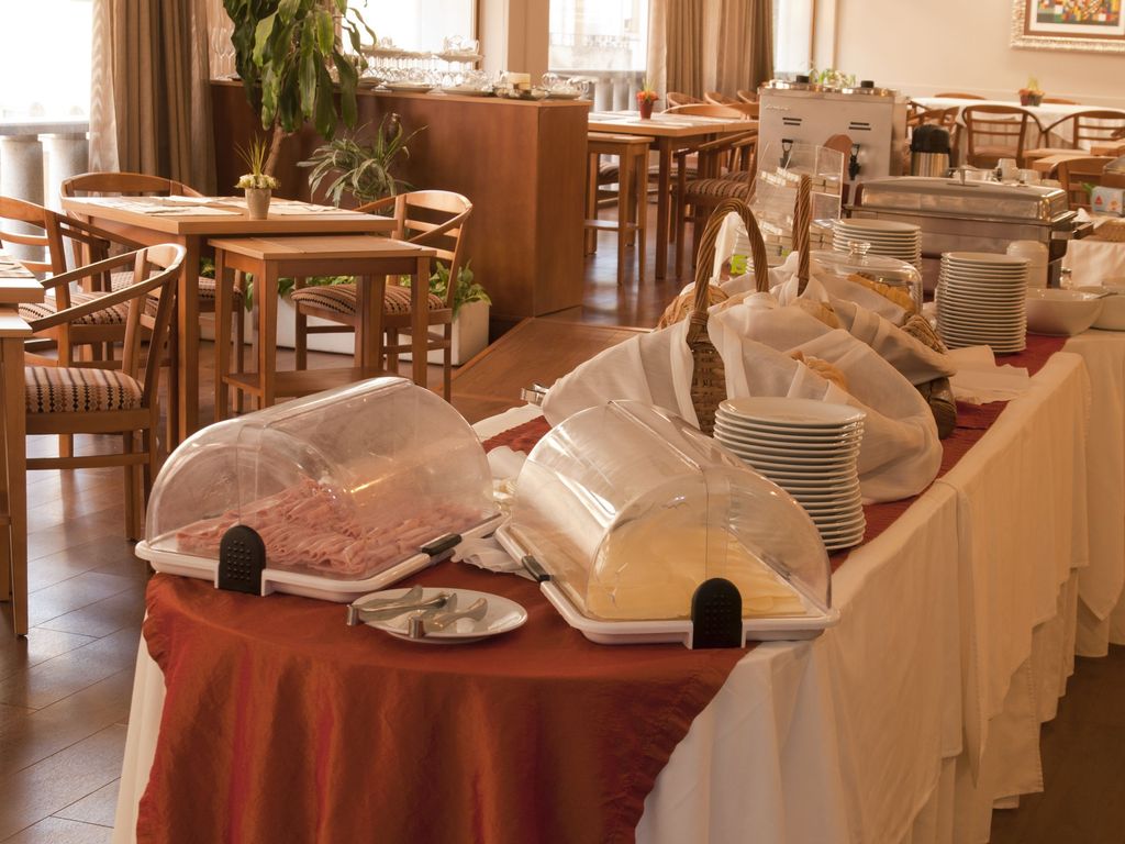 Arts & Leisure Hotel Rainha D. Amélia