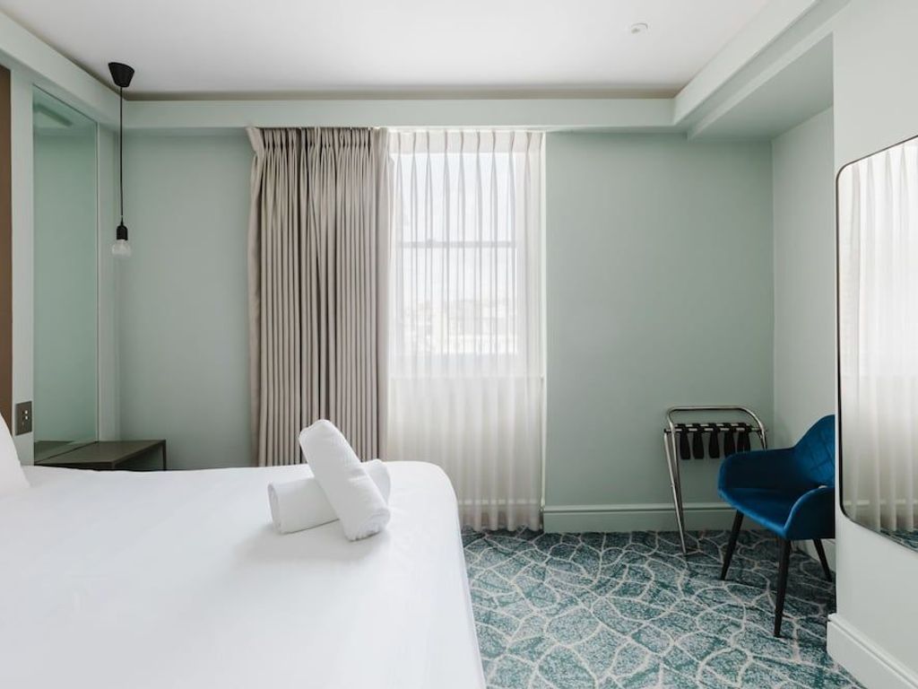 The Lancaster Hotel