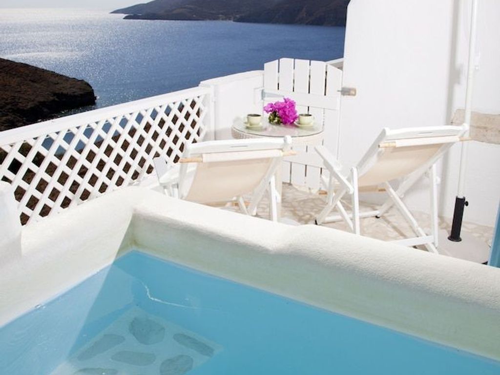 Tholaria Boutique Hotel