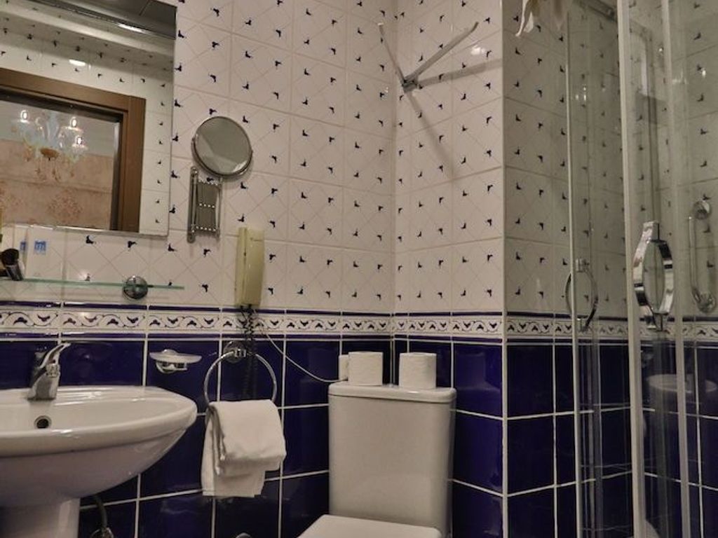 Blue House Hotel