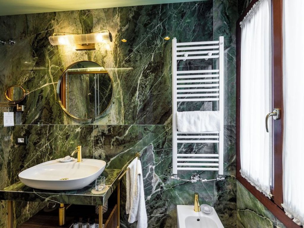 Colombina Hotel