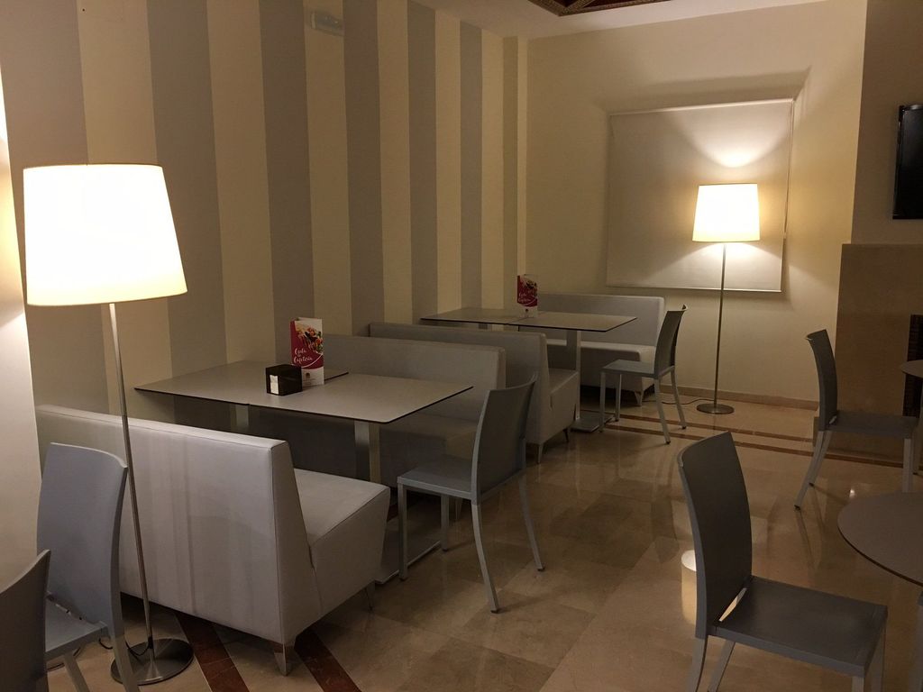 Alboran Hotel