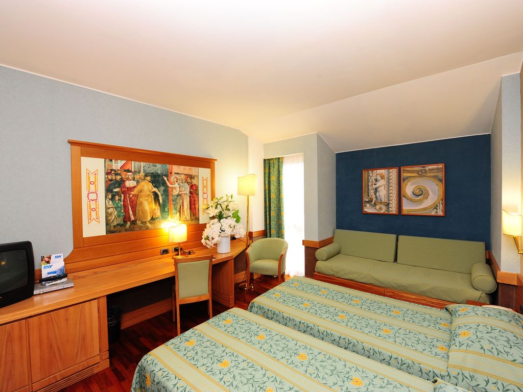 Bv Grand Hotel Assisi