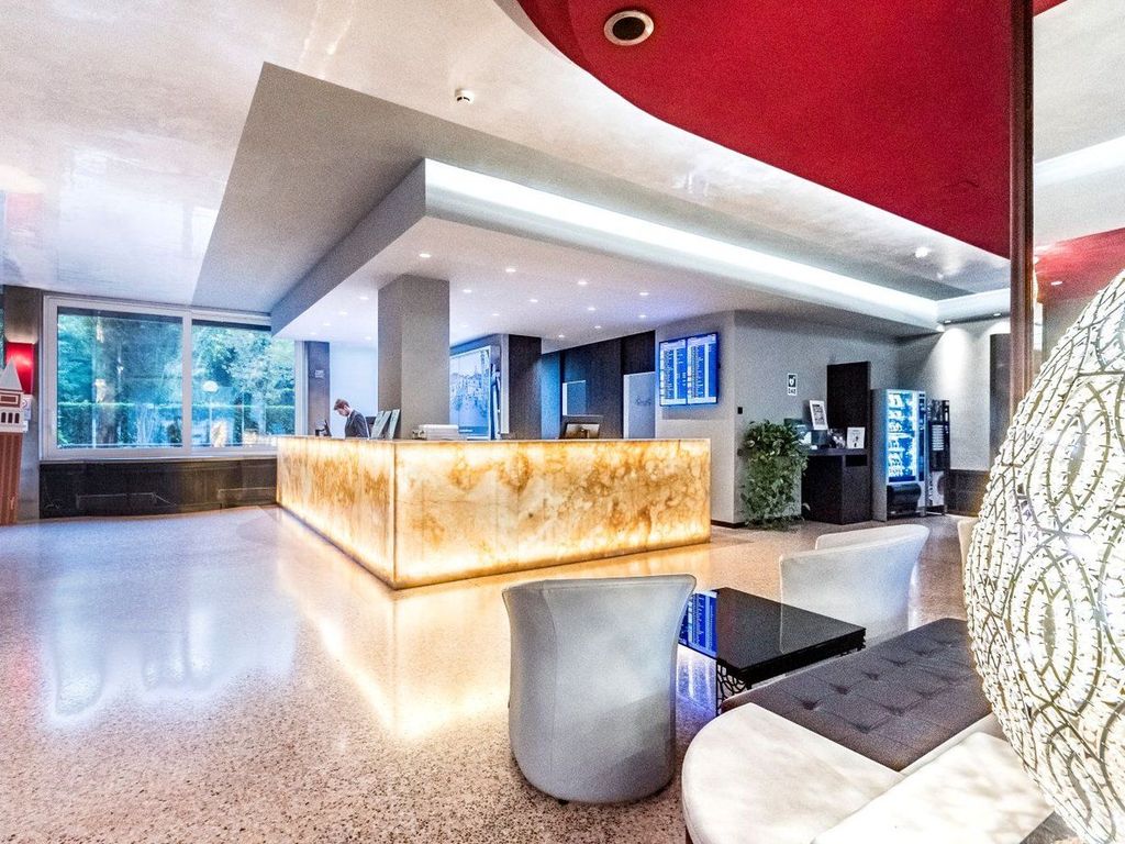Antony Hotel