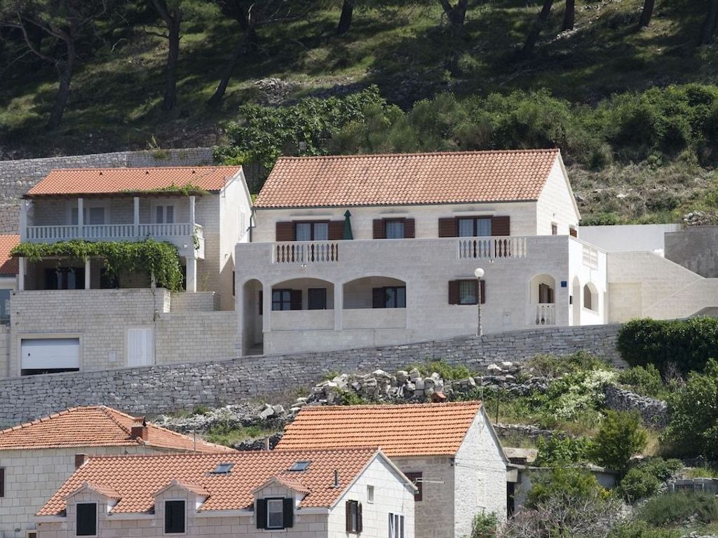 Apartments Pucisca
