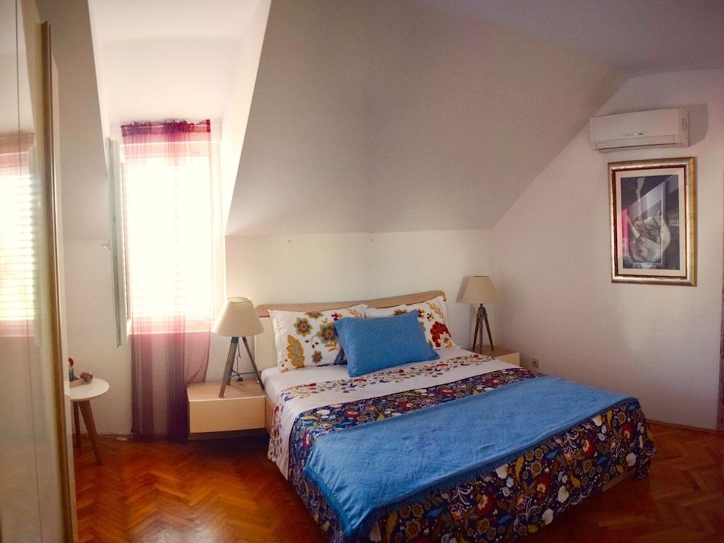 Apartments Mia