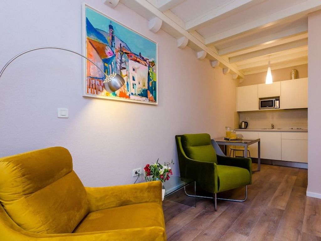 Villa Flores - Apartments